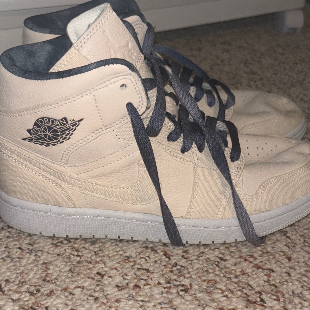 Nike Air Jordan Sneakers in Cream and Black